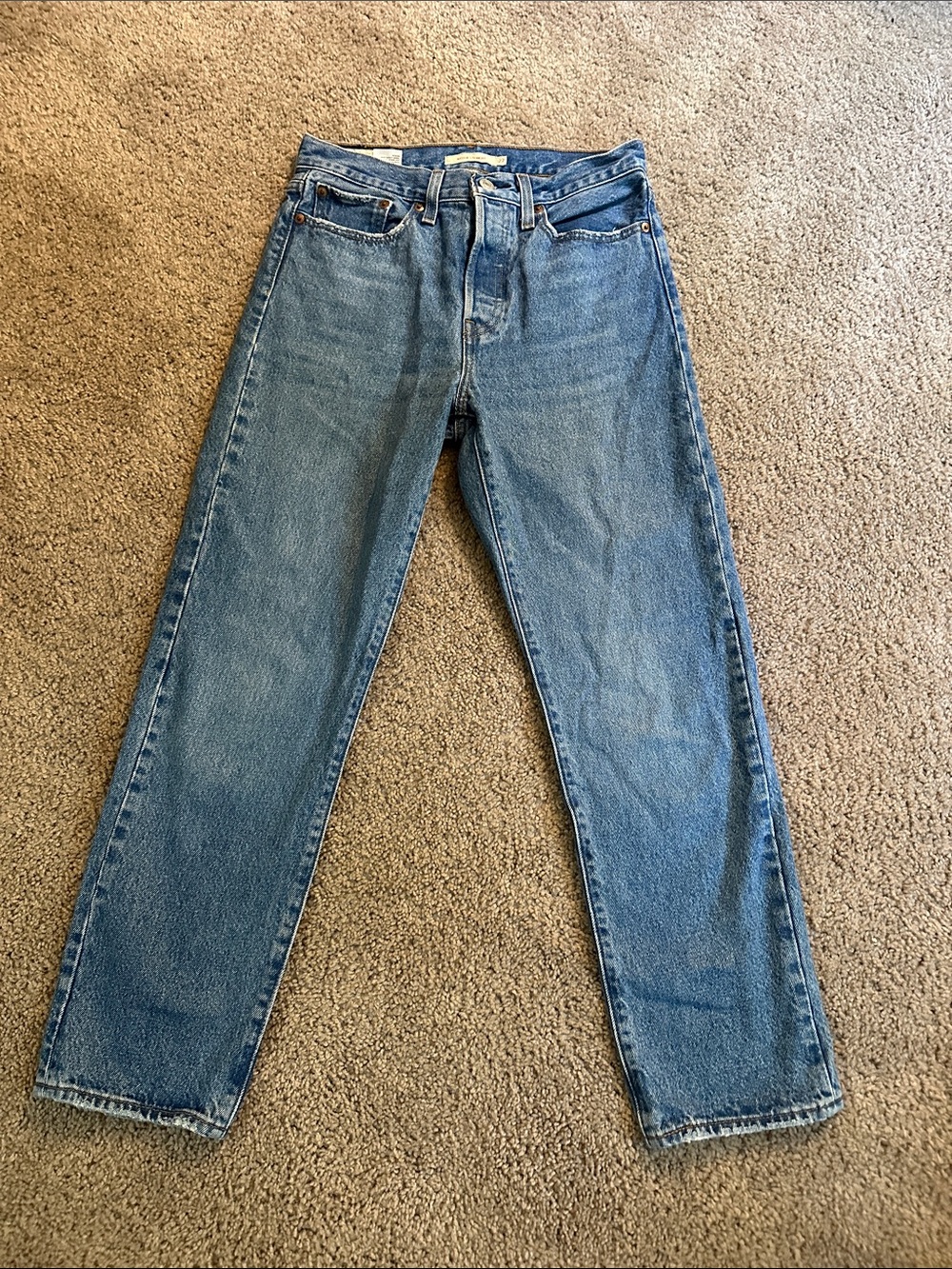 Levi Wedgie Straight Jeans